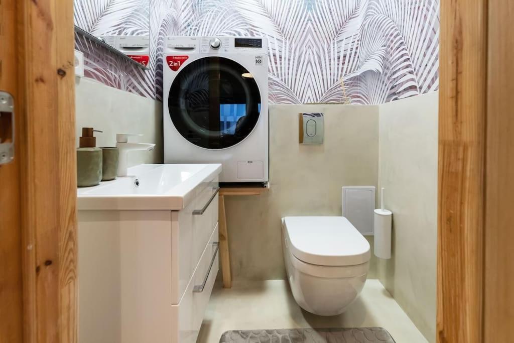Luxury Apartment In Gedimino Av. Аеропорт Вільнюс Екстер'єр фото